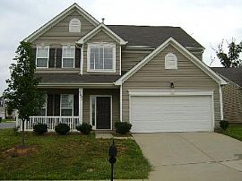 3 Bed, 2.5 Bath 2-Story with Office and Bo in Gastonia, NC