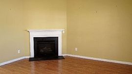 Charming 3 Br W/master Down and Loft in Gastonia, NC (Photo 3 of 5)