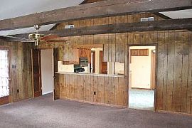 Charming 3 Br Ranch W/fenced Yard in Kir in Hickory Hill, TN (Photo 4 of 5)