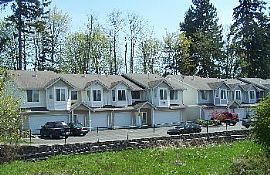 3 Bdrm/ 2.5 Bath Townhome with 1 Car Garag in Puyallup, WA