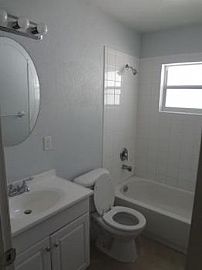 2/1 Duplex in Downtown Orlando in Orlando, FL (Photo 5 of 5)