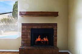 2 Bd/1 Bath Great Location in Greenville in Greenville, TX (Photo 2 of 4)