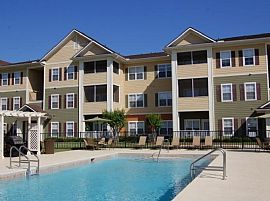 2 Bd/2 Bath Magnolia Village Is The Perf in Jacksonville, FL
