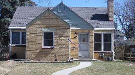 Montclair Bungalow in Aurora, CO