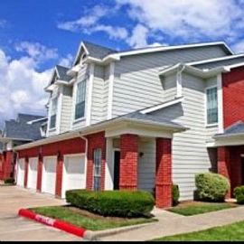 2 Bd/2 Bath Charming One Bedroom W/study in Houston, TX