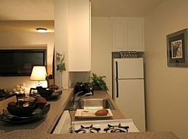 0 Bd/1 Bath L a Studio with Gated Parking. in Los Angeles, CA (Photo 3 of 5)