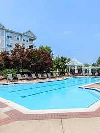 2 Bd/2 Bath 2bed/2bath in Mclean, Pets O in Maclean, VA