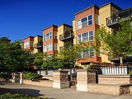 2 Bd/1 Bath On-Site Retail and Easy Acce in Adelaide, WA (Photo 3 of 5)