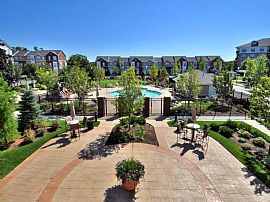 1 Bd/1 Bath Rent Specials Available!  Le in Lexington, MA (Photo 2 of 5)