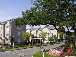 1 Bd/1 Bath Rent Specials Available!  Le in Lexington, MA (Photo 3 of 5)