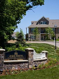 2 Bd/2 Bath Located Between Boston and Pro in Sharon, MA (Photo 4 of 5)