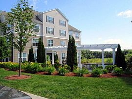 2 Bd/2 Bath Located Between Boston and Pro in Sharon, MA (Photo 5 of 5)