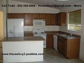 4 Bed, 1886 Sqft, $1,000 in Tolleson, AZ (Photo 2 of 5)