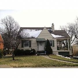 Cute 3 Bedroom Bungalow in Florence! in Devon, KY