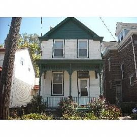 Great 2 Bedroom 1 Bath Home in Cumminsvi in Cincinnati, OH
