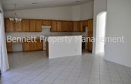 Single Family Rental Home in Phoenix in Phoenix, AZ (Photo 4 of 5)