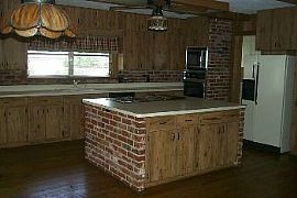 Single Family Rental Home in Lakeland in Lakeland, FL (Photo 4 of 5)