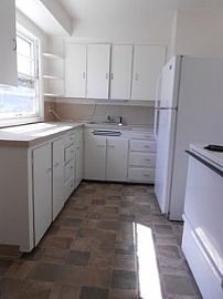 Spacious Duplex in Alberta Arts District in Portland, OR (Photo 4 of 5)