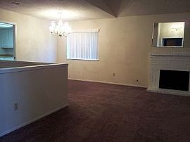 Established Neighborhood in Elk Grove, CA (Photo 2 of 5)