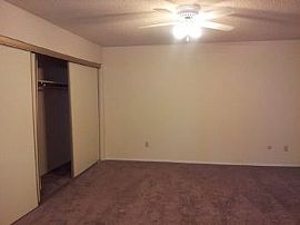 Established Neighborhood in Elk Grove, CA (Photo 5 of 5)