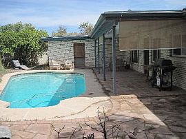 3 Bedroom Plus Den 2 Bath with Pool and Se in Tempe, AZ (Photo 5 of 5)