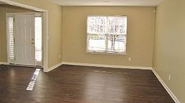Rent Special! 3br W/formals and Great Mast in Charlotte, NC (Photo 2 of 5)