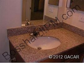 2 Bed 2 Bath Condo Rental in Gainesville, FL (Photo 4 of 5)