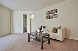 1 Bd/1 Bath 1 Bedroom Near I-5 in San Di in La Jolla, CA (Photo 4 of 5)