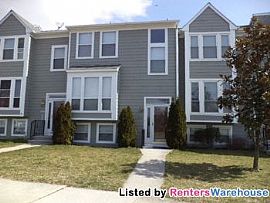 3 Bedroom,2.5 Bath Ellicott City Townhom in Daniels, MD