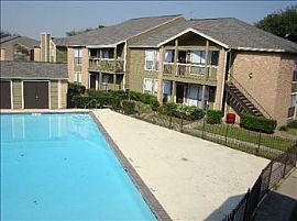 2bd Apartment at Chimney Rock in Houston, TX (Photo 2 of 3)