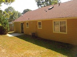 3br/2bath Ranch Style Home in Lithia Springs, GA (Photo 3 of 3)