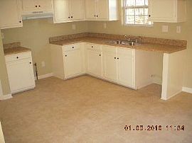Renovated 5bed in Douglasville, New Carp in Douglasville, GA (Photo 3 of 4)