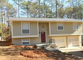 Spacious 4 Bed 2.5 Bath Home. Finished B in Lithonia, GA