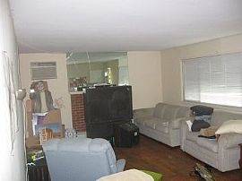 Near Umd'S College Park Campus! in Berwyn, MD (Photo 3 of 4)