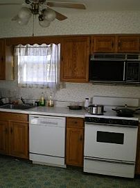 Single Family College Park Home For Rent in Adelphi, MD (Photo 2 of 3)