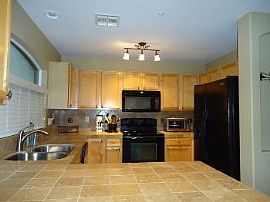 Wonderful Home with Community Pool in Scottsdale, AZ (Photo 2 of 5)