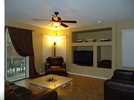 Wonderful Home with Community Pool in Scottsdale, AZ (Photo 4 of 5)