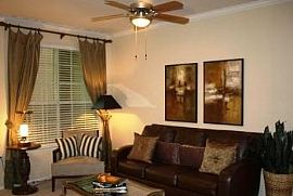 Two Bedroom Near Champions Golf Course! in Houston, TX (Photo 3 of 5)
