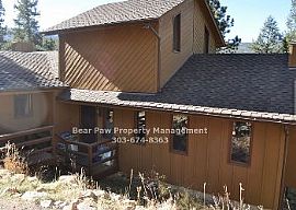 Great Views! 3 Bed 2 Bath Home! in Evergreen, CO