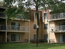 2 Bd/1 Bath Burnsville Apts with Air Condi in Burnsville, MN