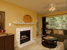 2 Bedroom Apartment at Kentlands in Darnestown, MD (Photo 3 of 3)