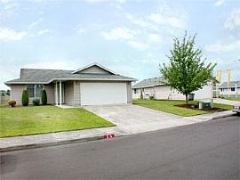 Pet Friendly 3 Bedroom 2 Bathroom Rental in Vancouver, WA