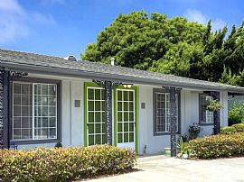 2 Bd/1 Bath 2bed/1bath in Costa Mesa, Po in Costa Mesa, CA (Photo 2 of 5)