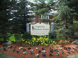 2 Bd/2 Bath 11 Miles to Downtown Boston, in Lexington, MA (Photo 2 of 5)