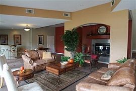 Your New Luxurious Two Bed One Bath! in Cincinnati, OH (Photo 2 of 5)