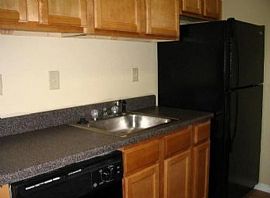 2 Bd/1 Bath Lincoln Hills Offers One And in Marietta, GA (Photo 2 of 5)