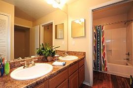 2 Bedroom Apartment at Savannahs at St. in Melbourne, FL (Photo 2 of 3)