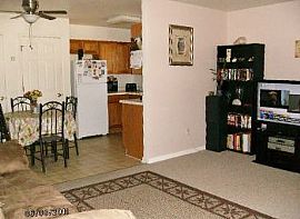 Affordable Duplex Living in Manchester! in Lakehurst, NJ (Photo 3 of 5)