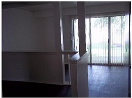 2 Bd/1 Bath Harrisburg 1 Bed with Walk In in Chambers Hill, PA (Photo 5 of 5)