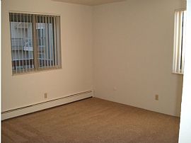 2 Bd/1 Bath Must See Apartment Rentals I in Boulder, CO (Photo 4 of 5)